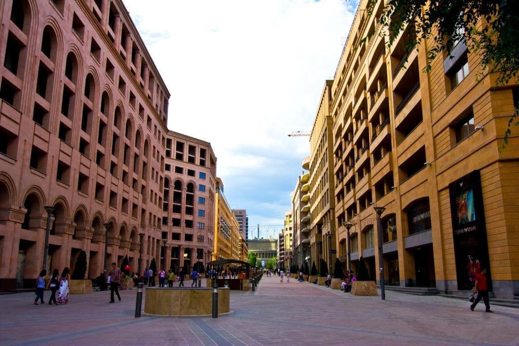 Loft Host Yerevan Exterior photo